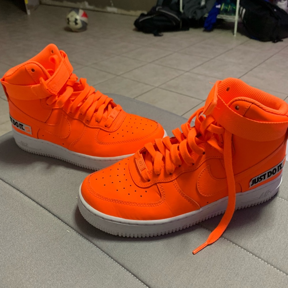 air force one high just do it